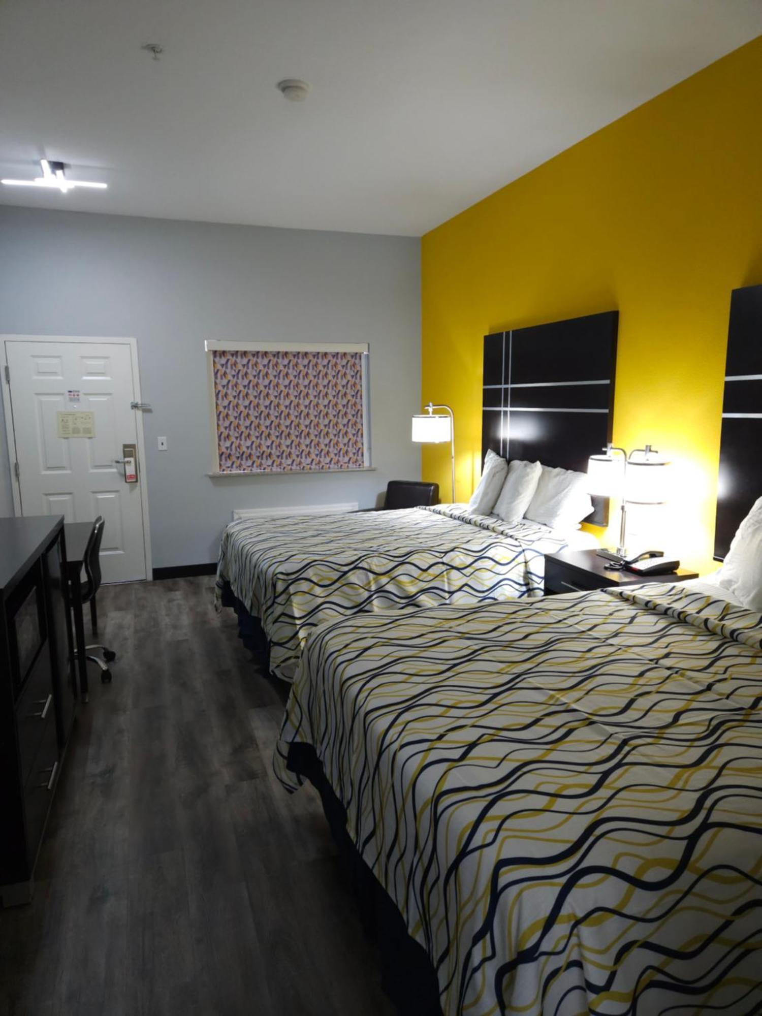 Executive Inn And Suites Tyler Bagian luar foto