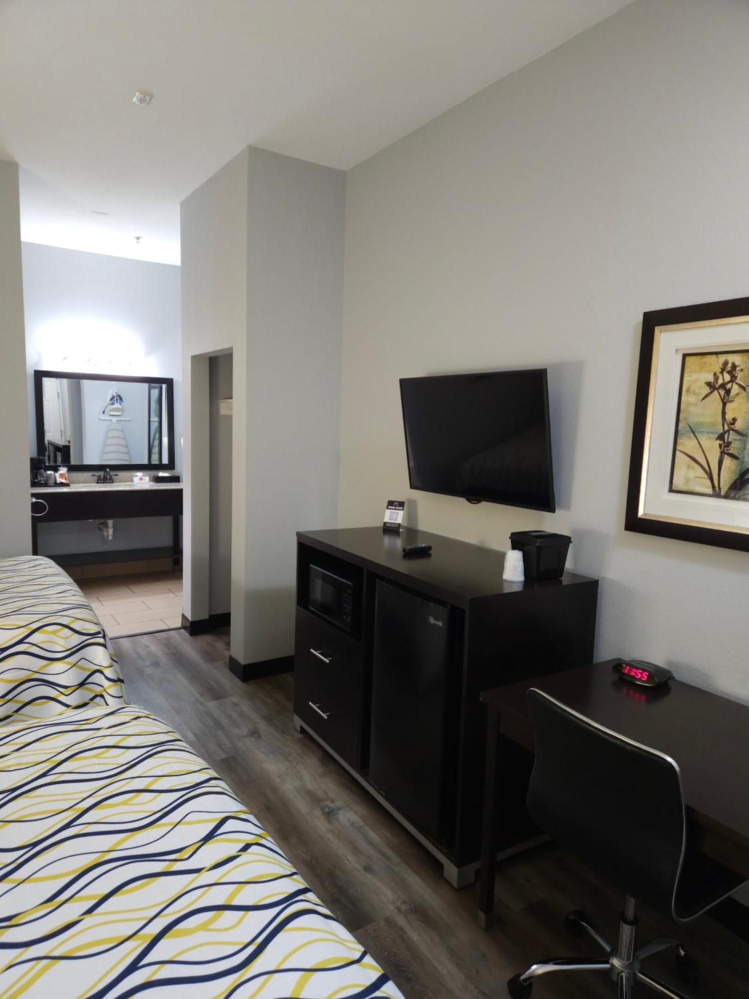 Executive Inn And Suites Tyler Bagian luar foto